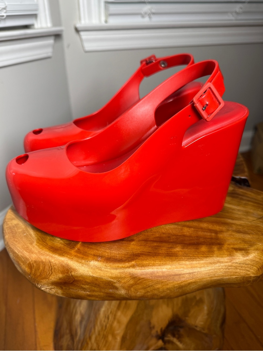 Melissa Groovy Slingback Platform Wedge Pumps in Red Sz. 6 - Picture 3 of 10